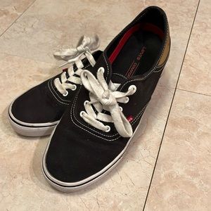 Levi’s Black Sneaker men’s size 8